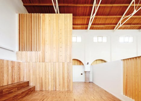 Centro Infantil del Mercado by Miquel Marine Nunez and Cesar Rueda Bone