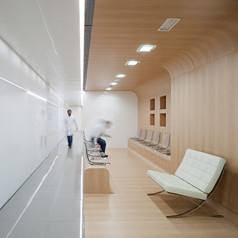 Dental Office by Estudio Hago