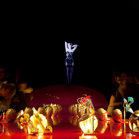 Dita Von Teese hologram by Musion for Christian Louboutin at the Design Museum Dita Von Teese hologram by Musion for Christian Louboutin at the Design Museum