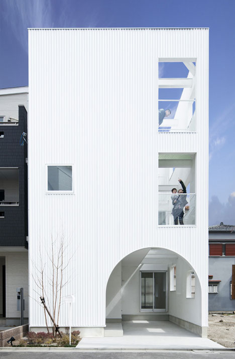 House K by Takeshi Hamada