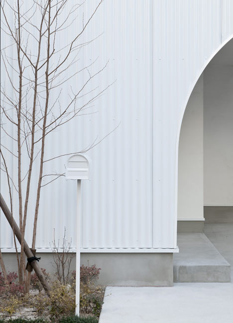 House K by Takeshi Hamada