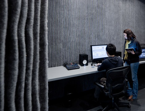 Logan Offices by SO-IL Logan Offices by SO-IL