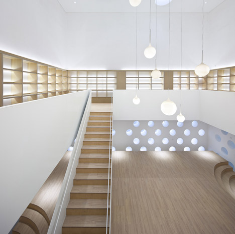 Qingpu Youth Centre by Atelier Deshaus