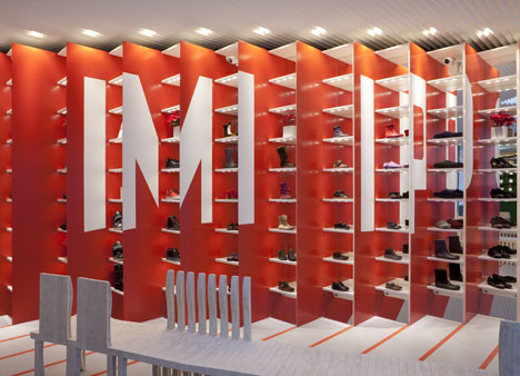 House of Shoes by Shigeru Ban House of Shoes by Shigeru Ban