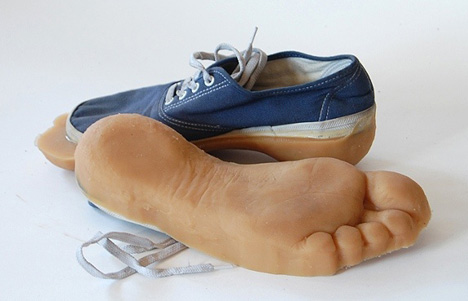 Outliers by Maskull Lasserre