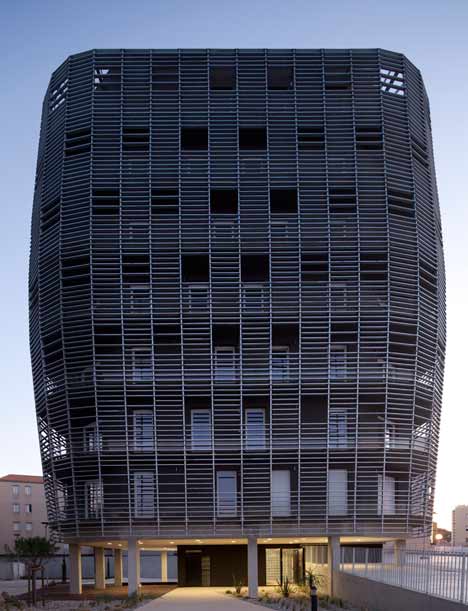 Housing in Sete by Colboc Franzen and Associes Housing in Sete by Colboc Franzen and Associes
