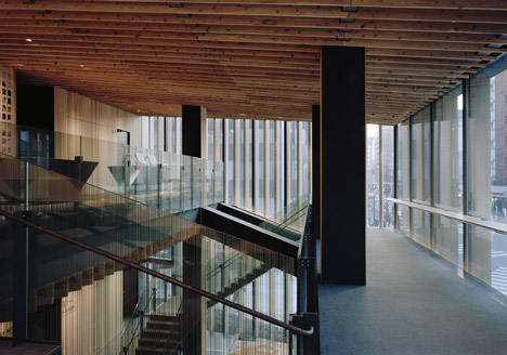 Asakusa Culture Tourist Information Center by Kengo Kuma & Associates Asakusa Culture Tourist Information Center by Kengo Kuma & Associates