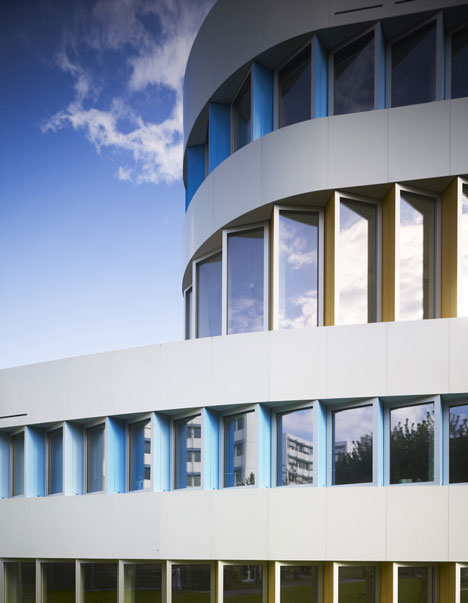 Centre for Virtual Engineering by UNStudio Centre for Virtual Engineering by UNStudio