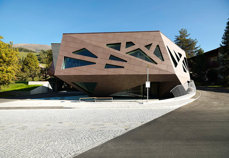 Community Center in Tyrol by Machné Architekten Community Center in Tyrol by Machné Architekten