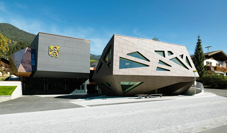 Community Center in Tyrol by Machné Architekten Community Center in Tyrol by Machné Architekten