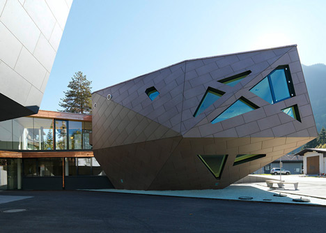 Community Center in Tyrol by Machné Architekten Community Center in Tyrol by Machné Architekten