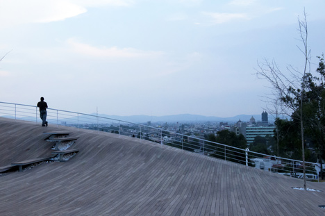 Emblematic Monument by Enrique Norten and TEN Arquitectos Emblematic Monument by Enrique Norten and TEN Arquitectos