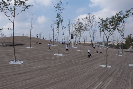 Emblematic Monument by Enrique Norten and TEN Arquitectos Emblematic Monument by Enrique Norten and TEN Arquitectos