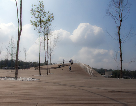 Emblematic Monument by Enrique Norten and TEN Arquitectos Emblematic Monument by Enrique Norten and TEN Arquitectos