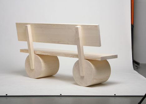 Holzbank by Thomas Schnur Holzbank by Thomas Schnur