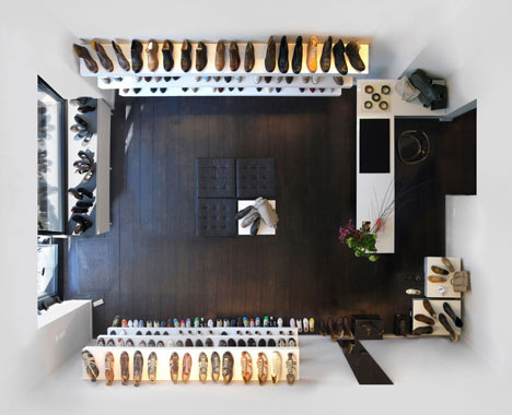Room Portraits by Menno Aden