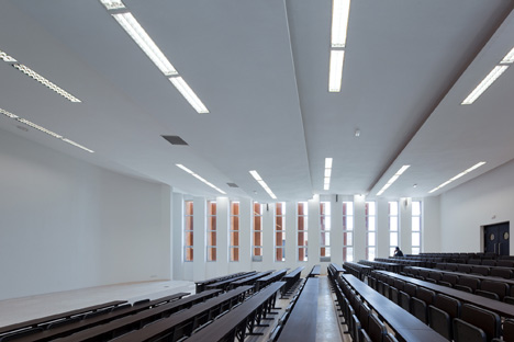 Taroudant University by Saad El Kabbaj Driss Kettani and Mohamed Amine Siana Taroudant University by Saad El Kabbaj Driss Kettani and Mohamed Amine Siana