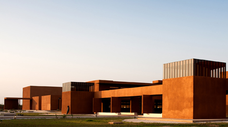Taroudant University by Saad El Kabbaj Driss Kettani and Mohamed Amine Siana Taroudant University by Saad El Kabbaj Driss Kettani and Mohamed Amine Siana