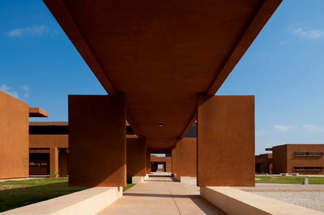 Taroudant University by Saad El Kabbaj Driss Kettani and Mohamed Amine Siana Taroudant University by Saad El Kabbaj Driss Kettani and Mohamed Amine Siana
