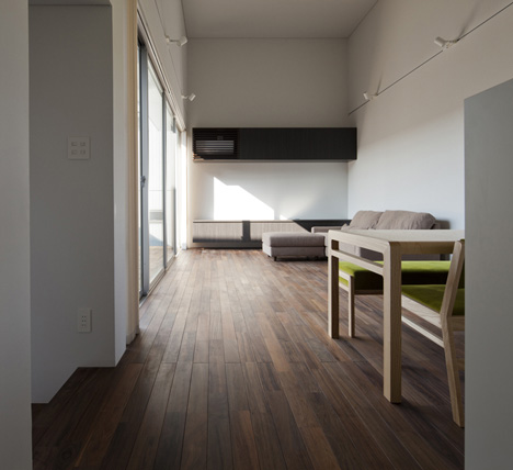 Terrace Step House by HUG Terrace Step House by HUG