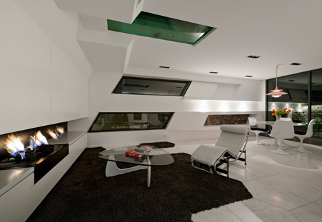 The Hive Apartment by ITN Architects The Hive Apartment by ITN Architects