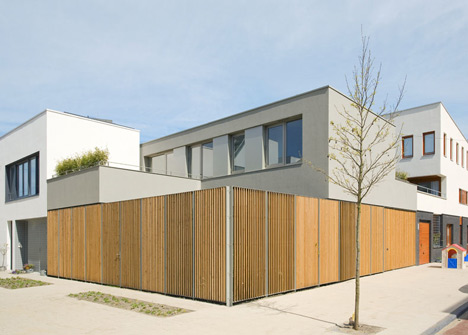 V12K0709 Piano House by Pasel Kuenzel Architects V12K0709 Piano House by Pasel Kuenzel Architects