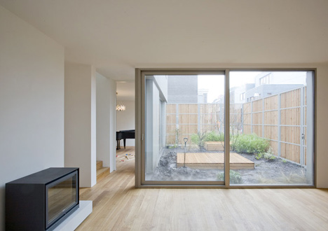 V12K0709 Piano House by Pasel Kuenzel Architects V12K0709 Piano House by Pasel Kuenzel Architects