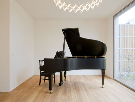 V12K0709 Piano House by Pasel Kuenzel Architects V12K0709 Piano House by Pasel Kuenzel Architects