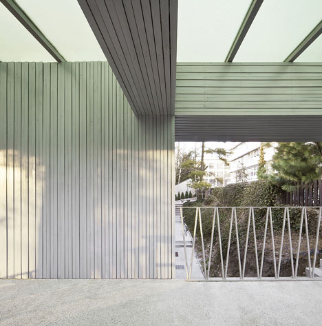 Villa T-Extension by OFIS Arhitekti