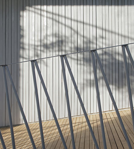 Villa T-Extension by OFIS Arhitekti