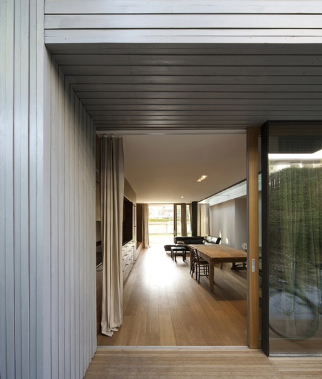 Villa T-Extension by OFIS Arhitekti