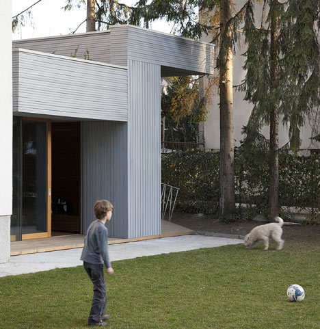 Villa T-Extension by OFIS Arhitekti