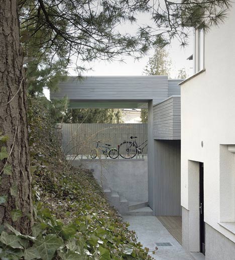 Villa T-Extension by OFIS Arhitekti