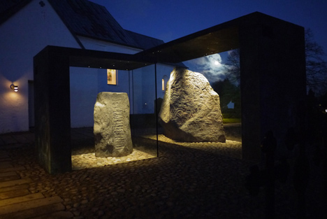 Covering of the Runic Stones in Jelling by NOBEL Arkitekter Covering of the Runic Stones in Jelling by NOBEL Arkitekter