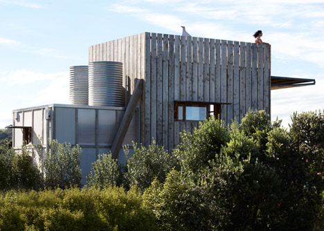 Hut on Sleds by Crosson Clarke Carnachan Architects