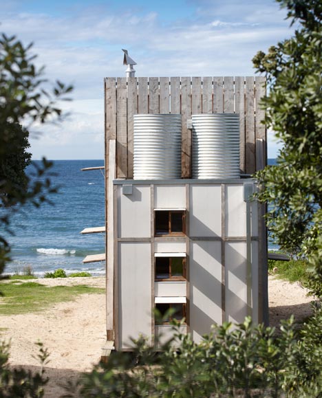 Hut on Sleds by Crosson Clarke Carnachan Architects