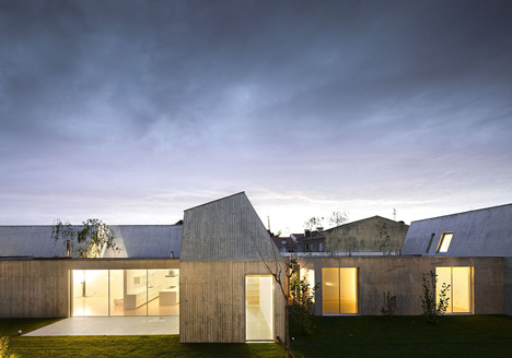House in Ovar by Paula Santos