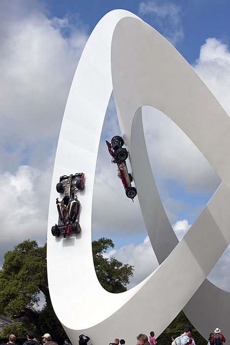 Lotus Sculpture by Gerry Judah Lotus Sculpture by Gerry Judah