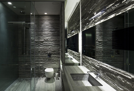 R1T Flat by Paritzki & Liani Architects