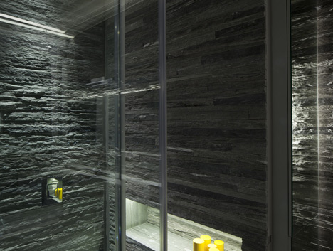 R1T Flat by Paritzki & Liani Architects