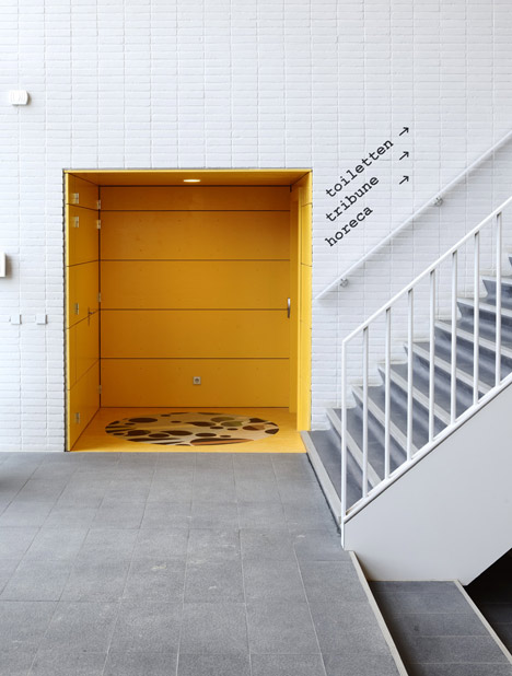 Sportcentrum Nieuw Zuilen by Koppert + Koenis Architects
