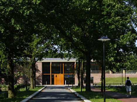 Sportcentrum Nieuw Zuilen by Koppert + Koenis Architects