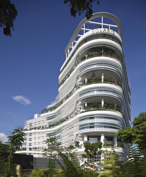 Solaris by TR Hamzah and Yeang and CPG Solaris by TR Hamzah and Yeang and CPG