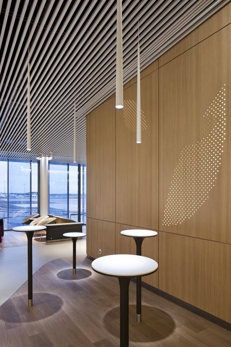 Air France Business Lounge by Noe Duchaufour Lawrance and Brandimage Air France Business Lounge by Noe Duchaufour Lawrance and Brandimage