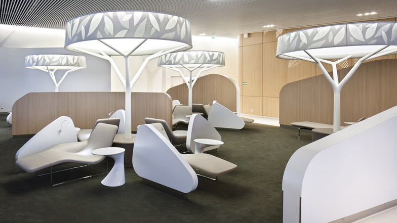 Air France Business Lounge by Brandimage and Noé Duchaufour-Lawrance