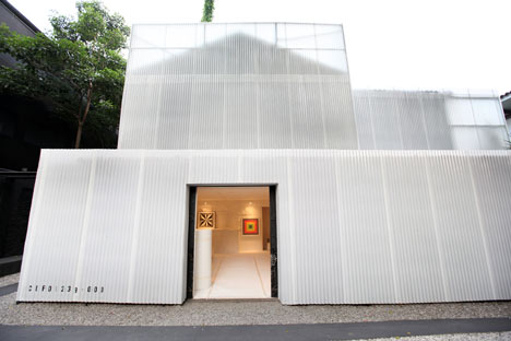 Building Tilelamp at Casa do Lado by 20.87 Building Tilelamp at Casa do Lado by 20.87