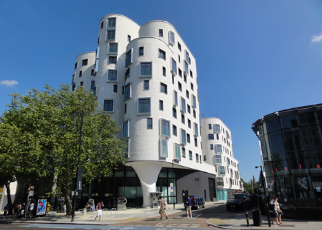 Clapham Library by Studio Egret West Clapham Library by Studio Egret West