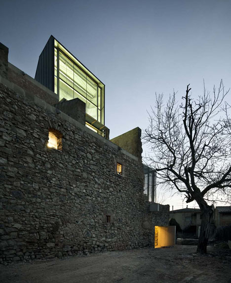 Auditorium in the Church of Saint Francis' Convent by David Closes Auditorium in the Church of Saint Francis' Convent by David Closes