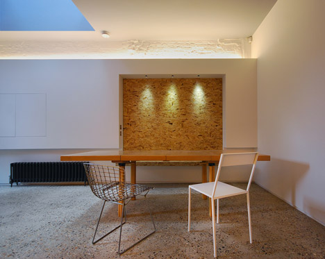 Hidden House by Teatum+Teatum
