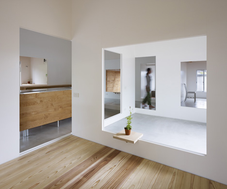House in Amagi by Atelier Cube